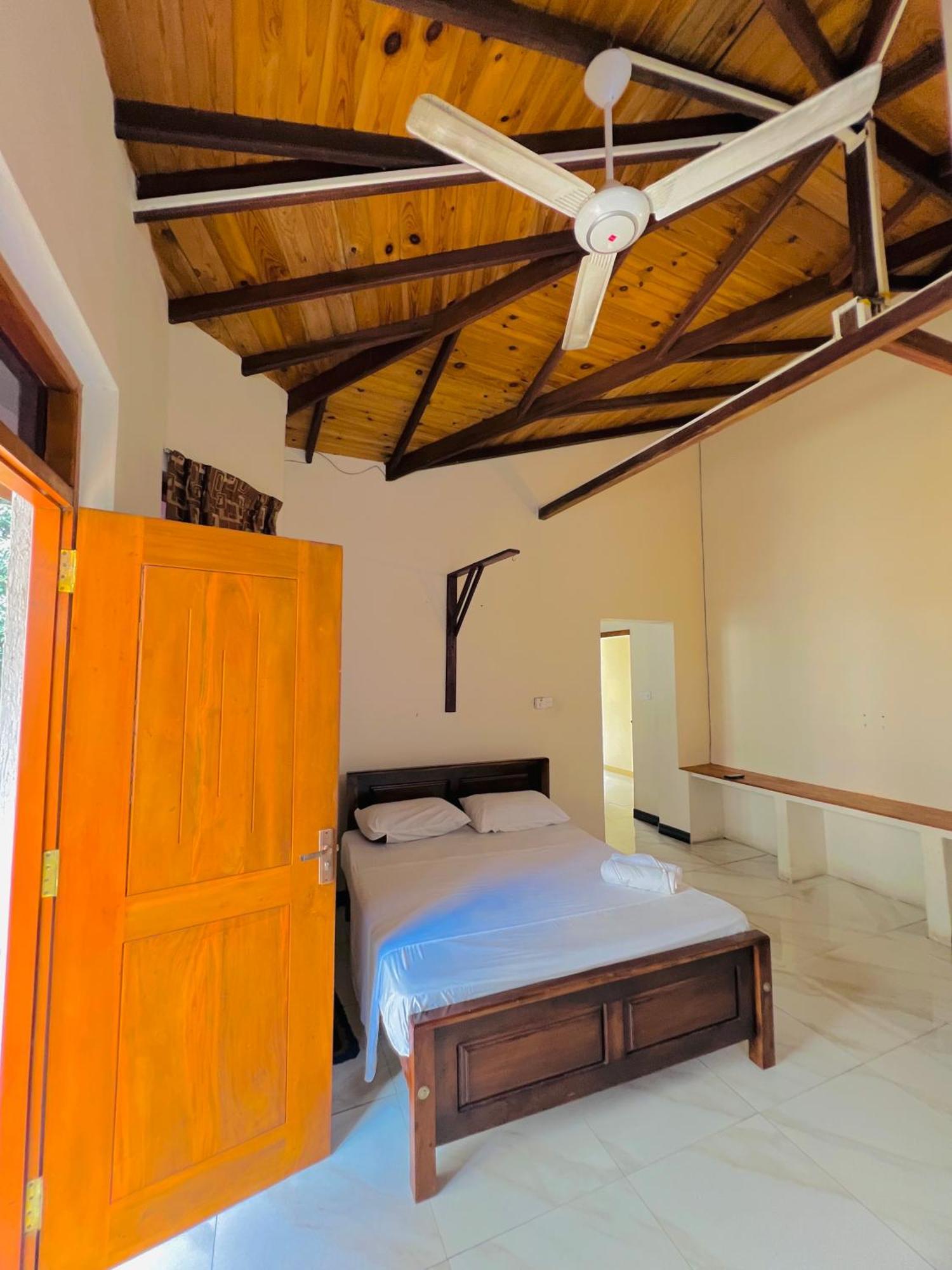 Malwaththa Mount Villa Kandy Ngoại thất bức ảnh