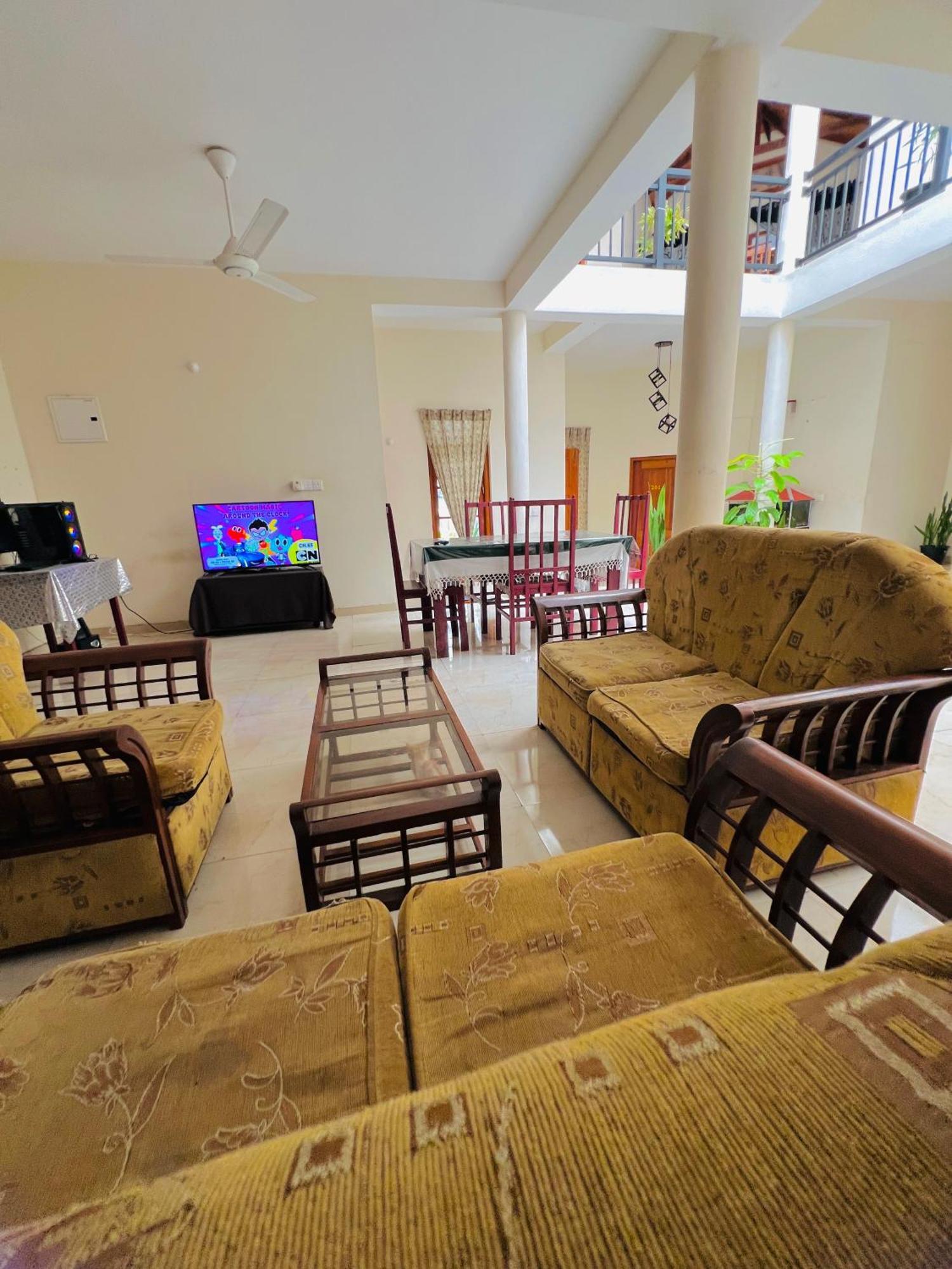 Malwaththa Mount Villa Kandy Ngoại thất bức ảnh